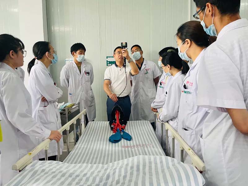 顾连医疗